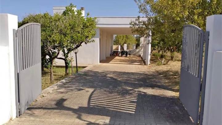 Villa for rent in Taviano