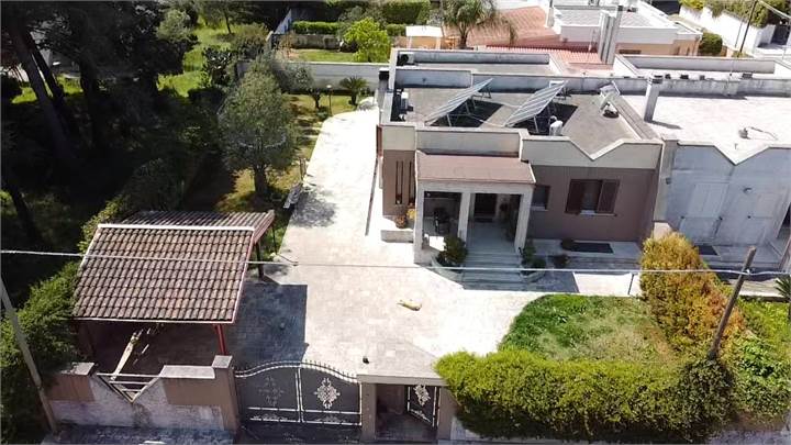 Villino in contrada Pineta