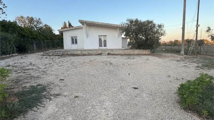Villetta Indipendente con Giardino