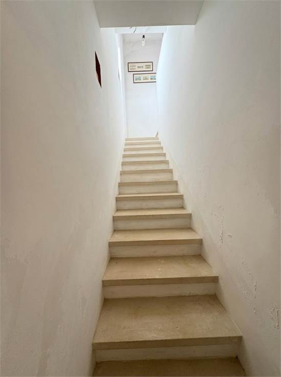 Photo 34